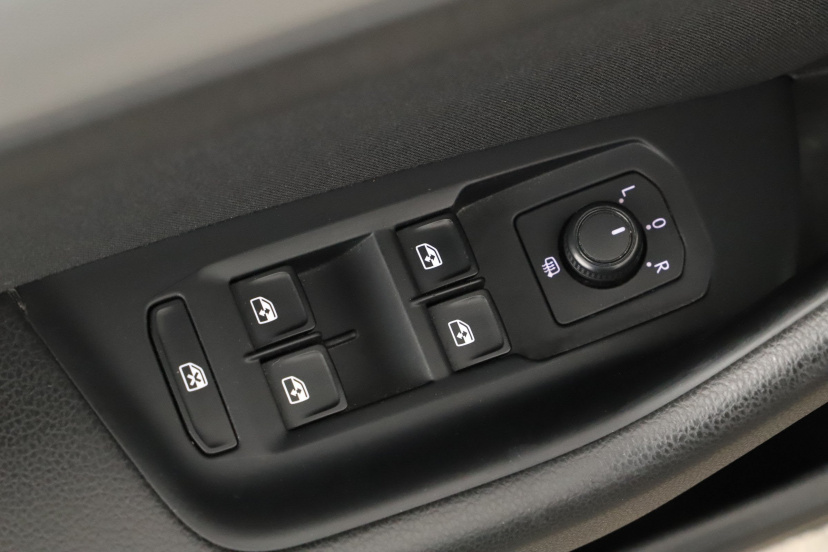 Volkswagen Passat, 2015
