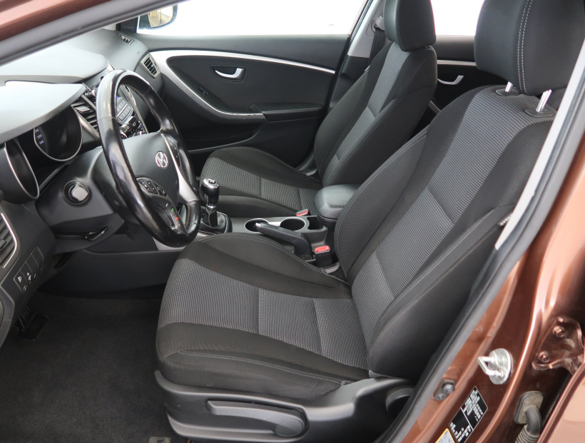 Hyundai i30, 2014
