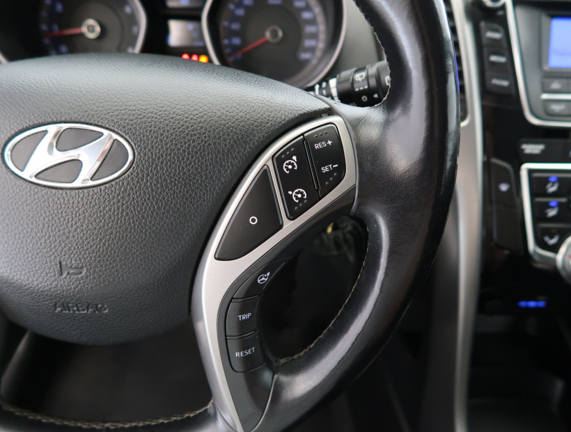 Hyundai i30, 2014