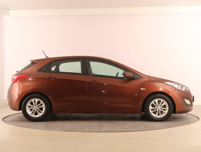Hyundai i30, 2014
