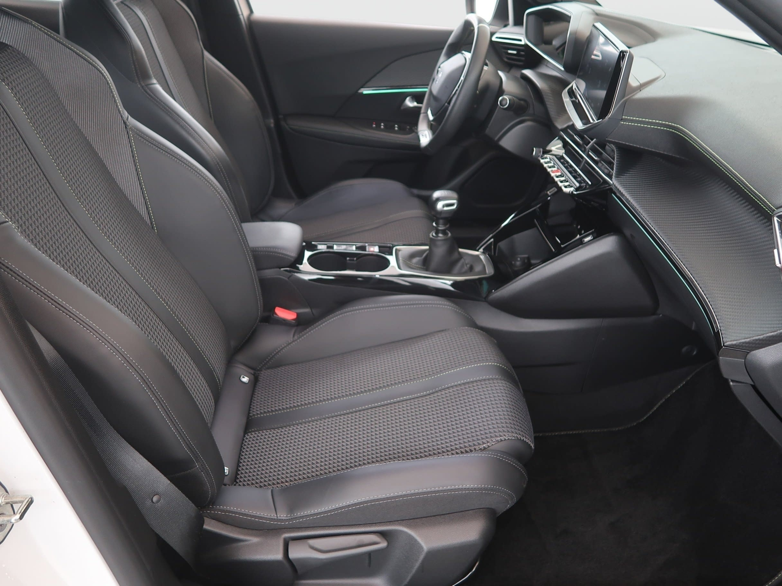 Peugeot 2008 - 2022