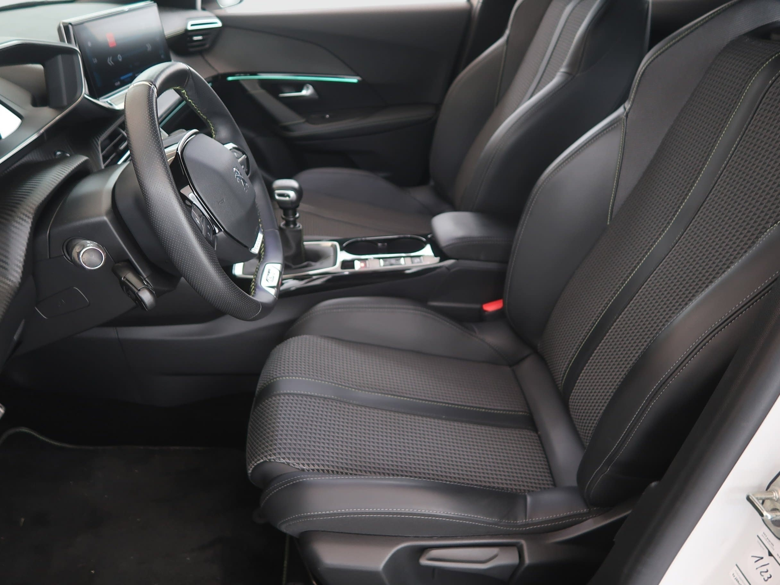 Peugeot 2008 - 2022