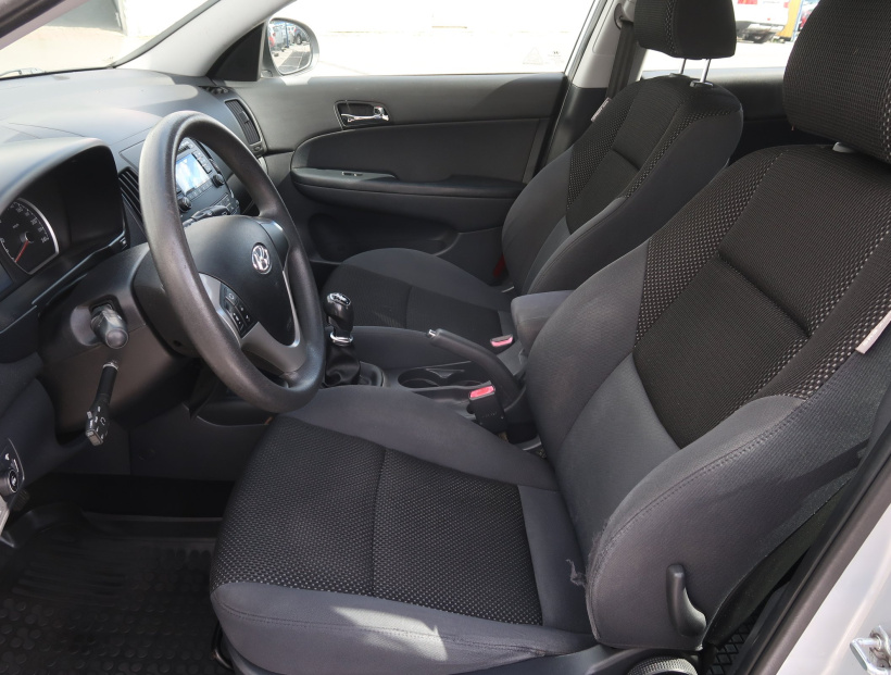 Hyundai i30, 2010
