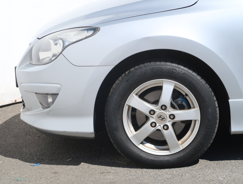 Hyundai i30, 2010
