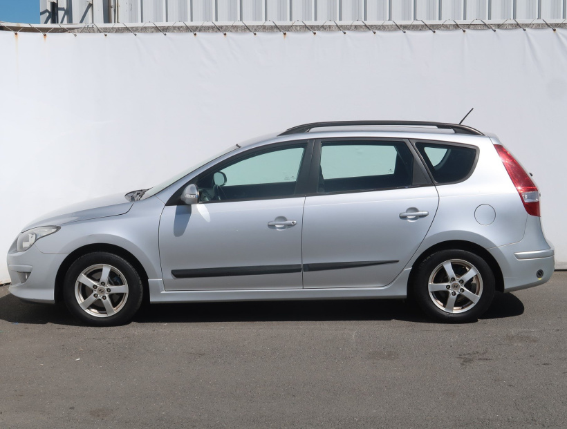 Hyundai i30, 2010