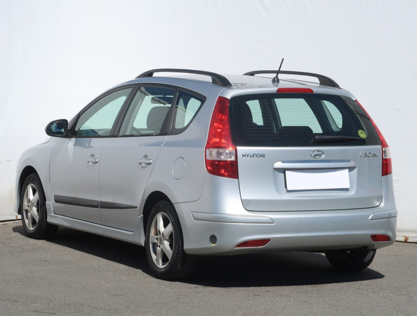 Hyundai i30, 2010