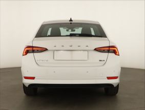 Škoda Octavia - 2022