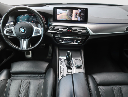 BMW 6GT