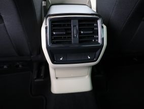 Škoda Karoq - 2020