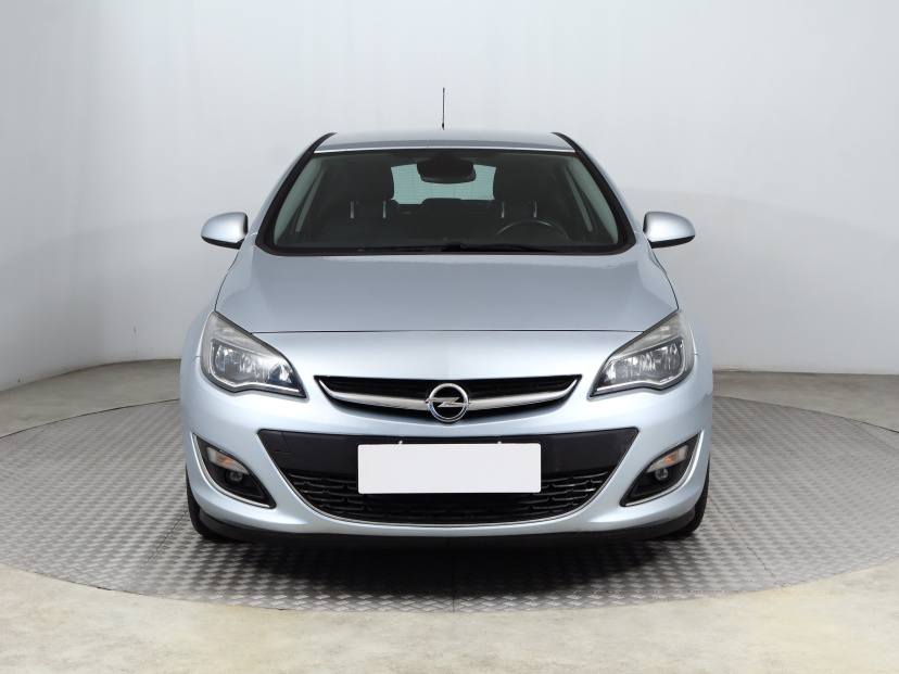 Opel Astra, 2015