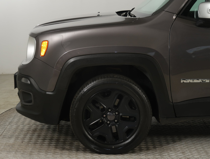 Jeep Renegade, 2016