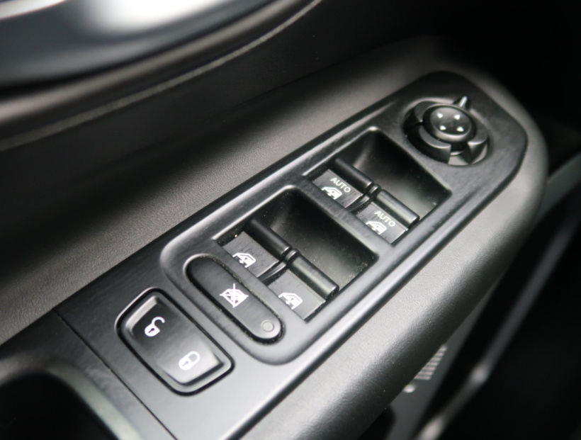 Jeep Renegade, 2016