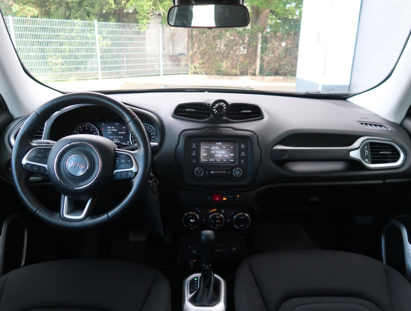 Jeep Renegade, 2016