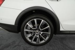Škoda Octavia Scout - 2024