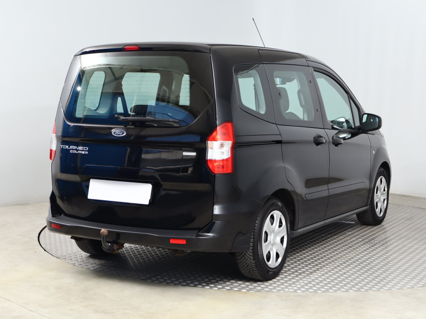 Ford Tourneo Courier, 2018