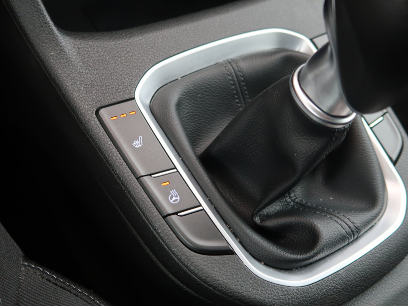Hyundai i30, 2022