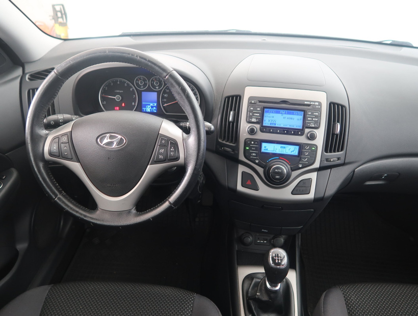 Hyundai i30, 2011