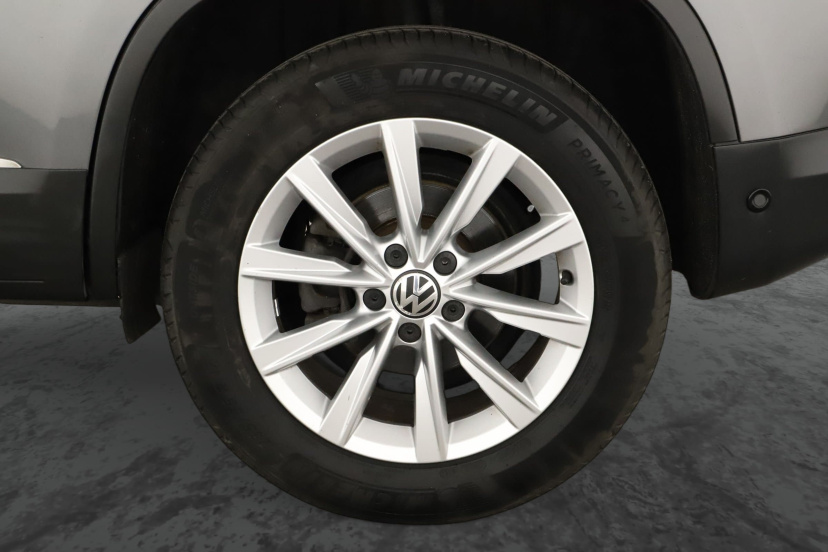 Volkswagen Tiguan, 2012