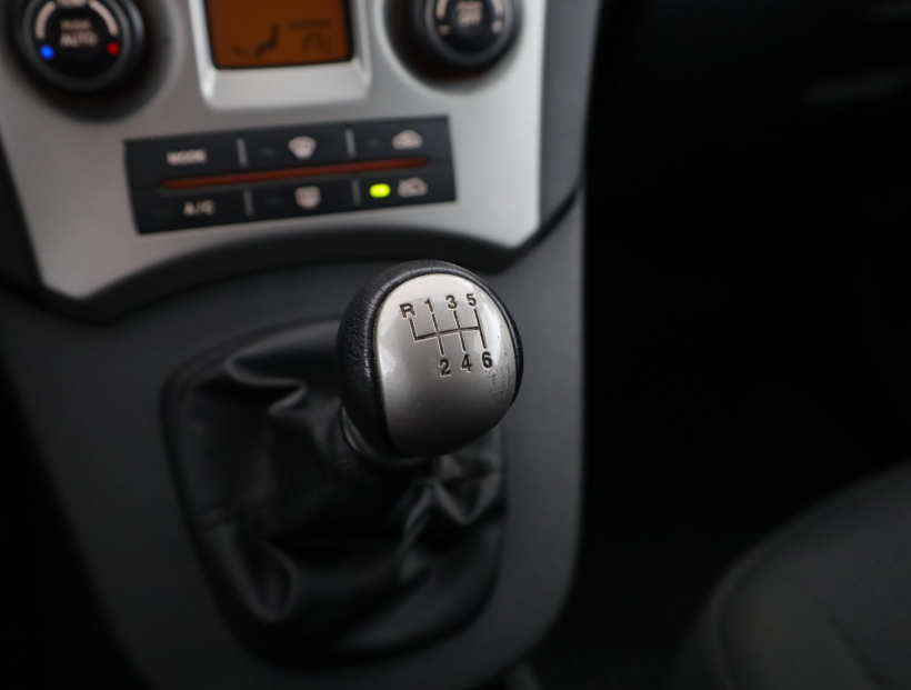 Kia Carens, 2008