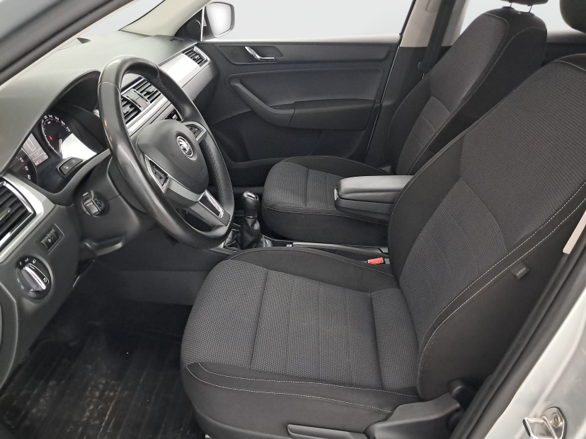 Škoda Rapid Spaceback, 2015