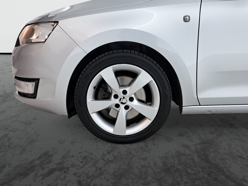 Škoda Rapid Spaceback, 2015