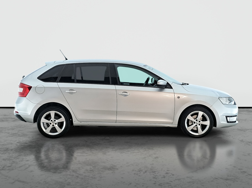 Škoda Rapid Spaceback, 2015