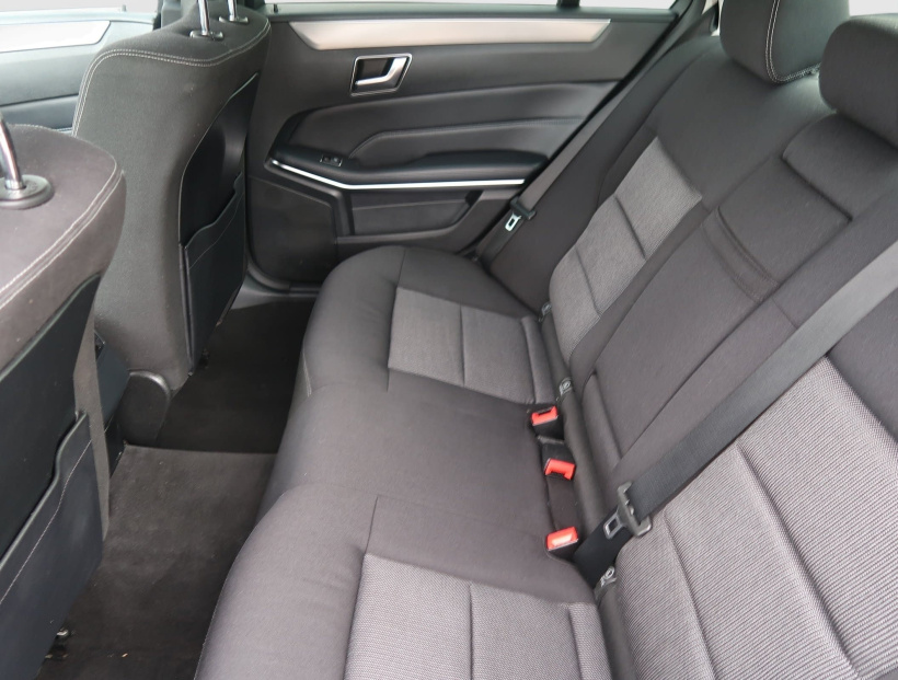 Mercedes-Benz E, 2014