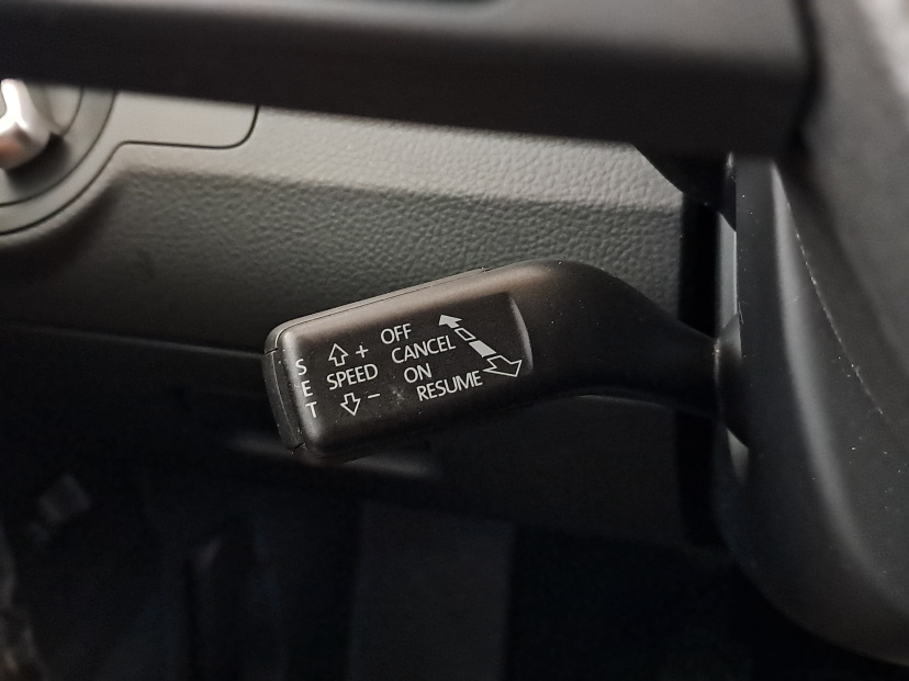 Volkswagen Passat, 2011