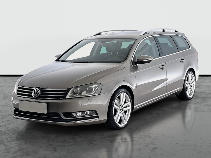 Volkswagen Passat, 2011