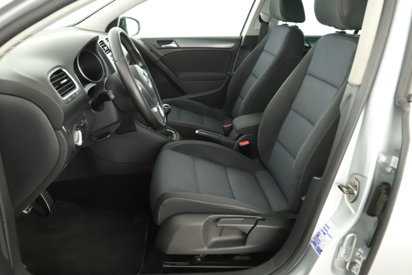 Volkswagen Golf, 2011