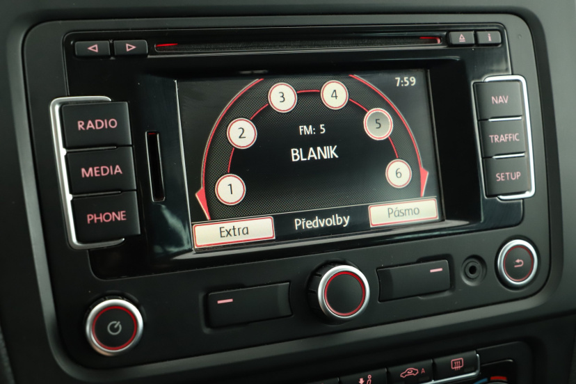 Volkswagen Golf, 2011