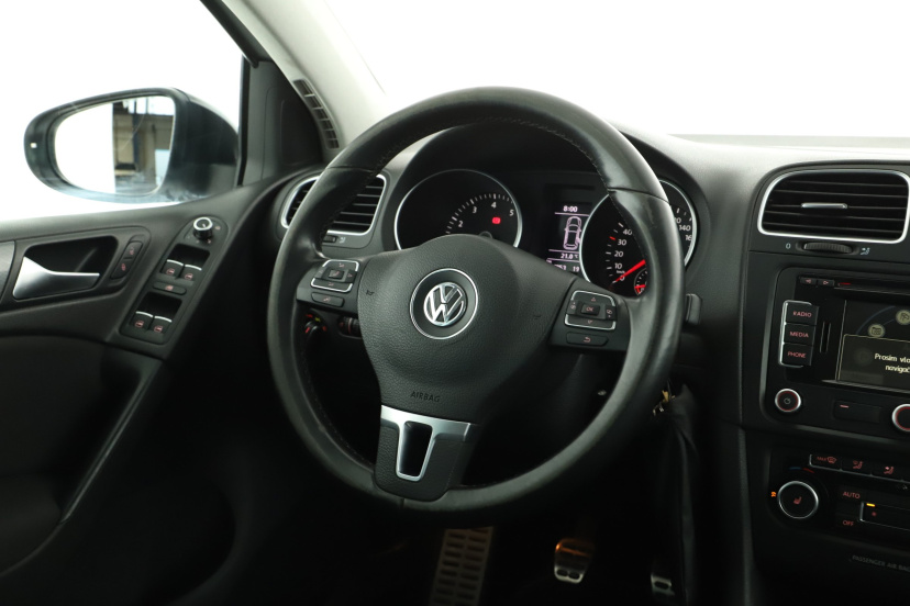 Volkswagen Golf, 2011