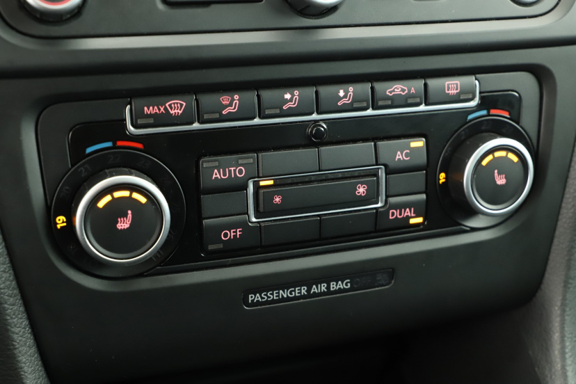 Volkswagen Golf, 2011