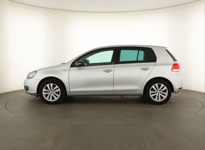 Volkswagen Golf, 2011