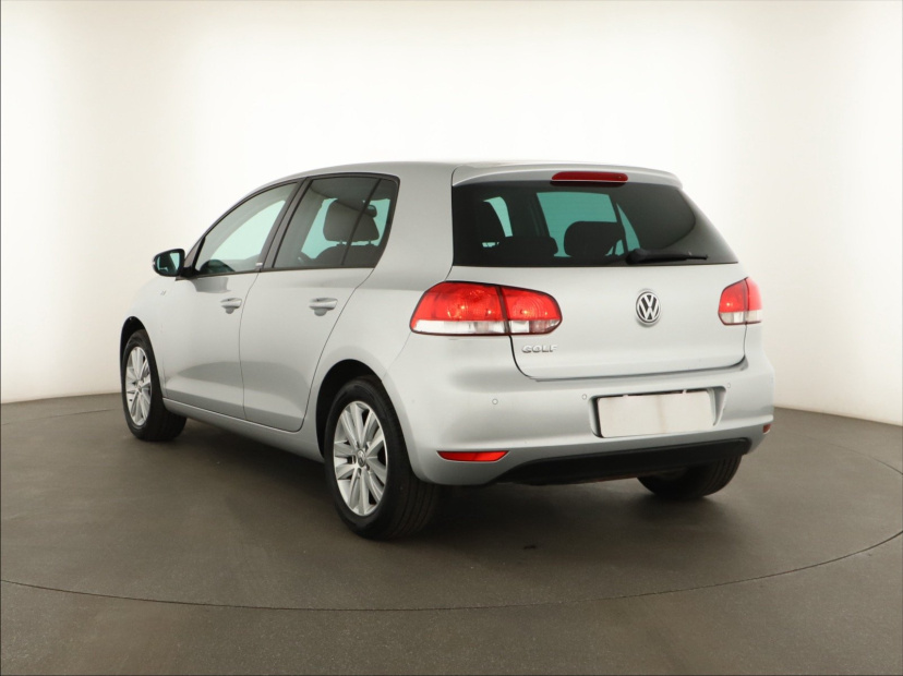 Volkswagen Golf, 2011