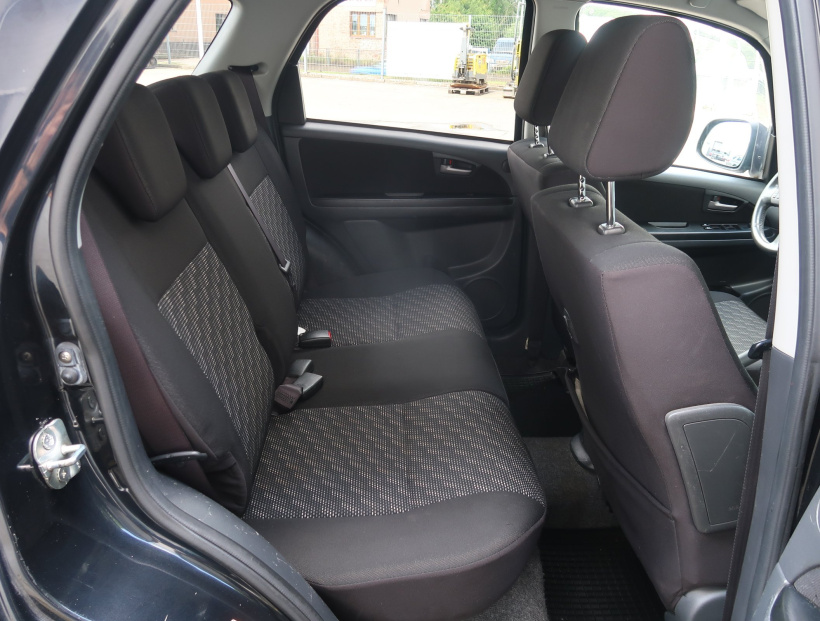 Suzuki SX4, 2007