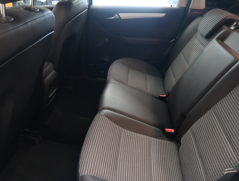 Mercedes-Benz B, 2006