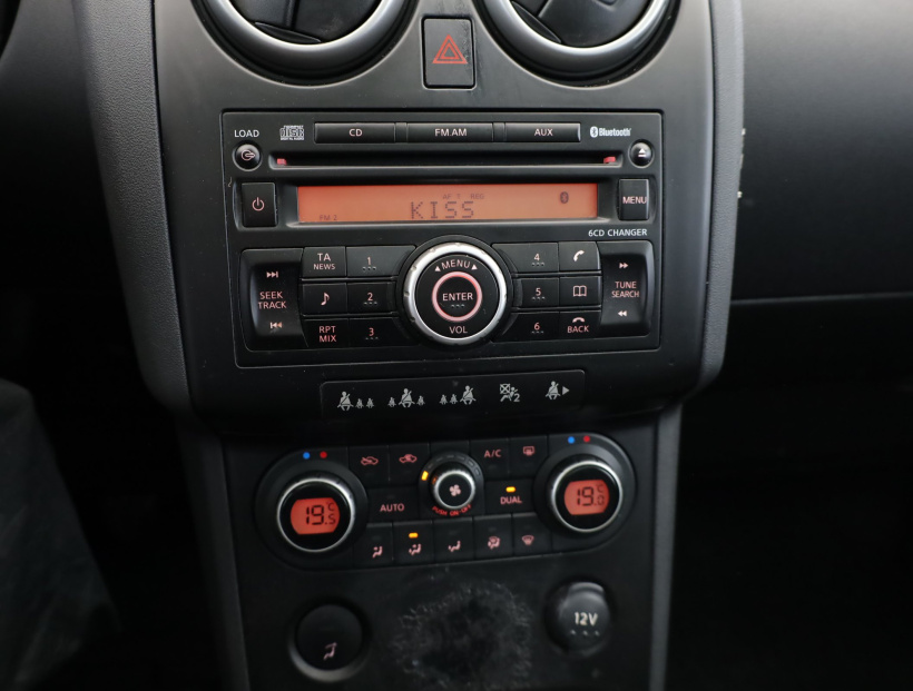 Nissan Qashqai, 2010