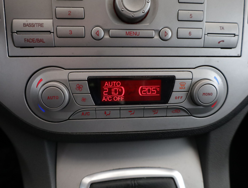 Ford Kuga, 2009