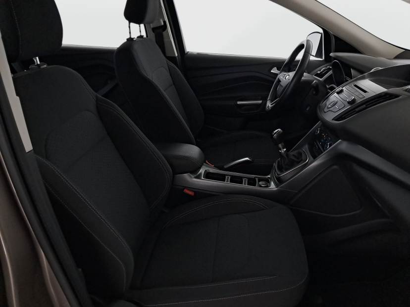 Ford Kuga, 2019