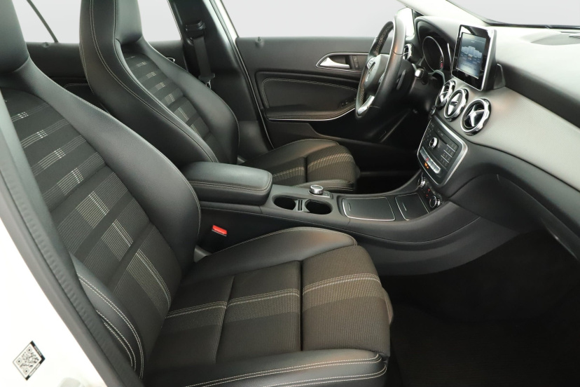 Mercedes-Benz GLA, 2017