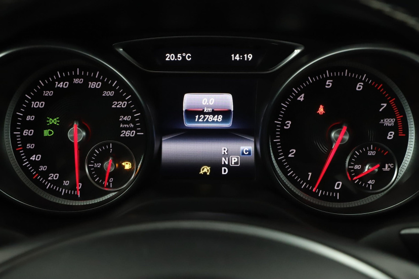 Mercedes-Benz GLA, 2017