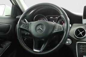 Mercedes-Benz GLA - 2017