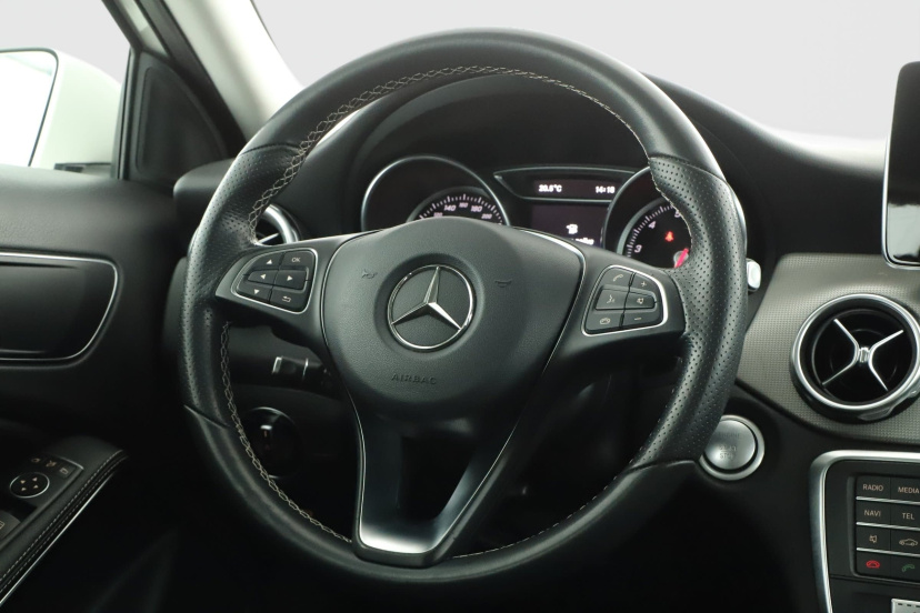 Mercedes-Benz GLA, 2017