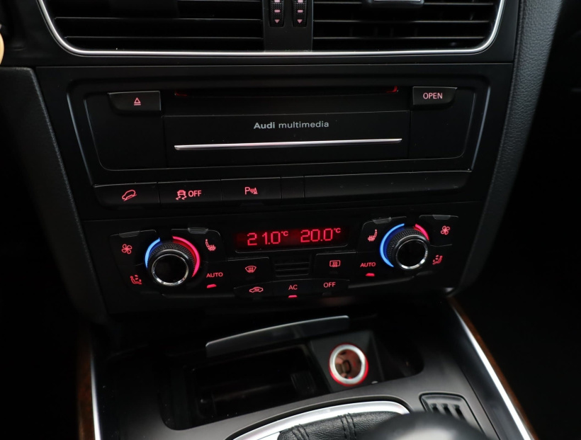 Audi Q5, 2011