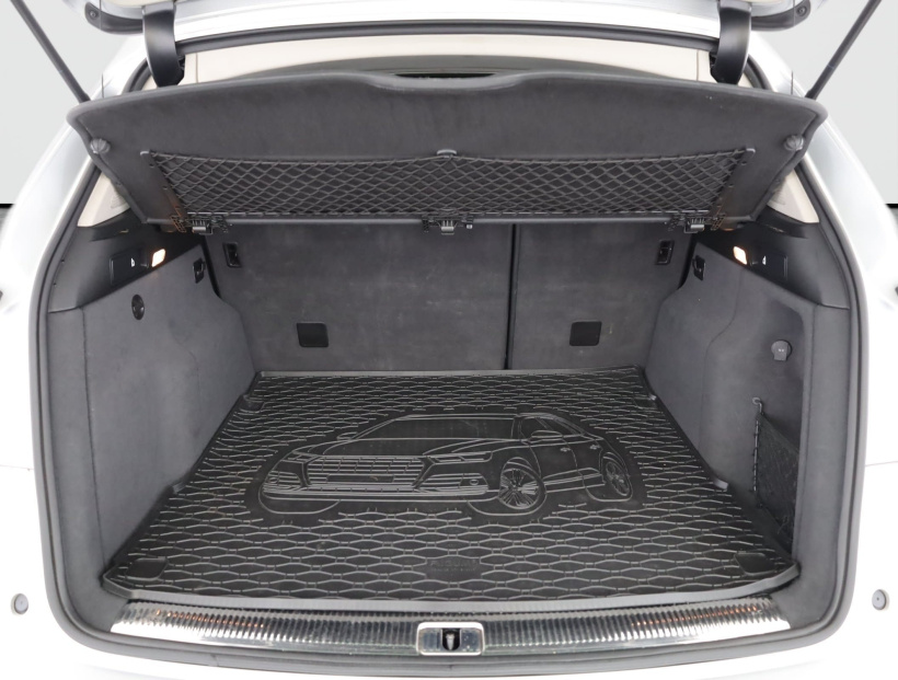 Audi Q5, 2011