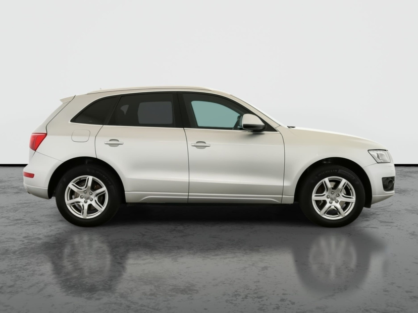 Audi Q5, 2011
