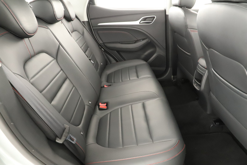 MG ZS SUV, 2023