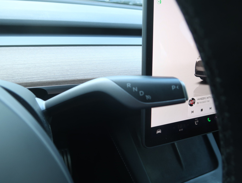 Tesla Model Y, 2023