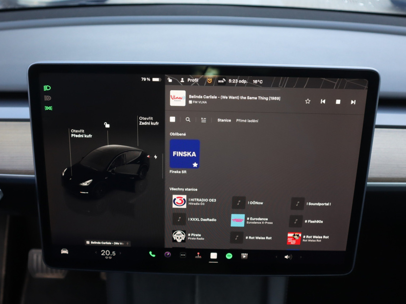 Tesla Model Y, 2022